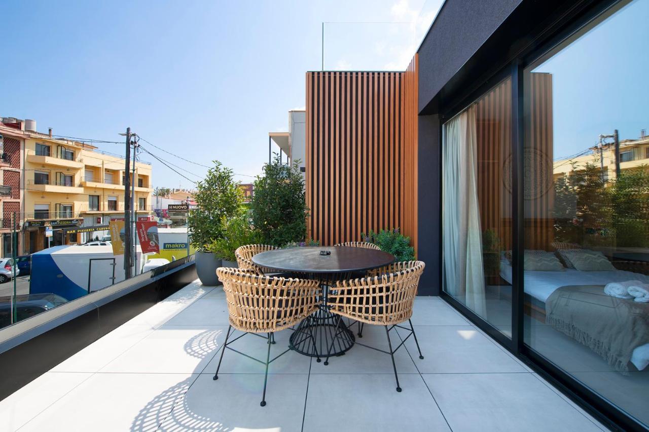 Apartamentos Balisse Кастелдефелс Екстериор снимка