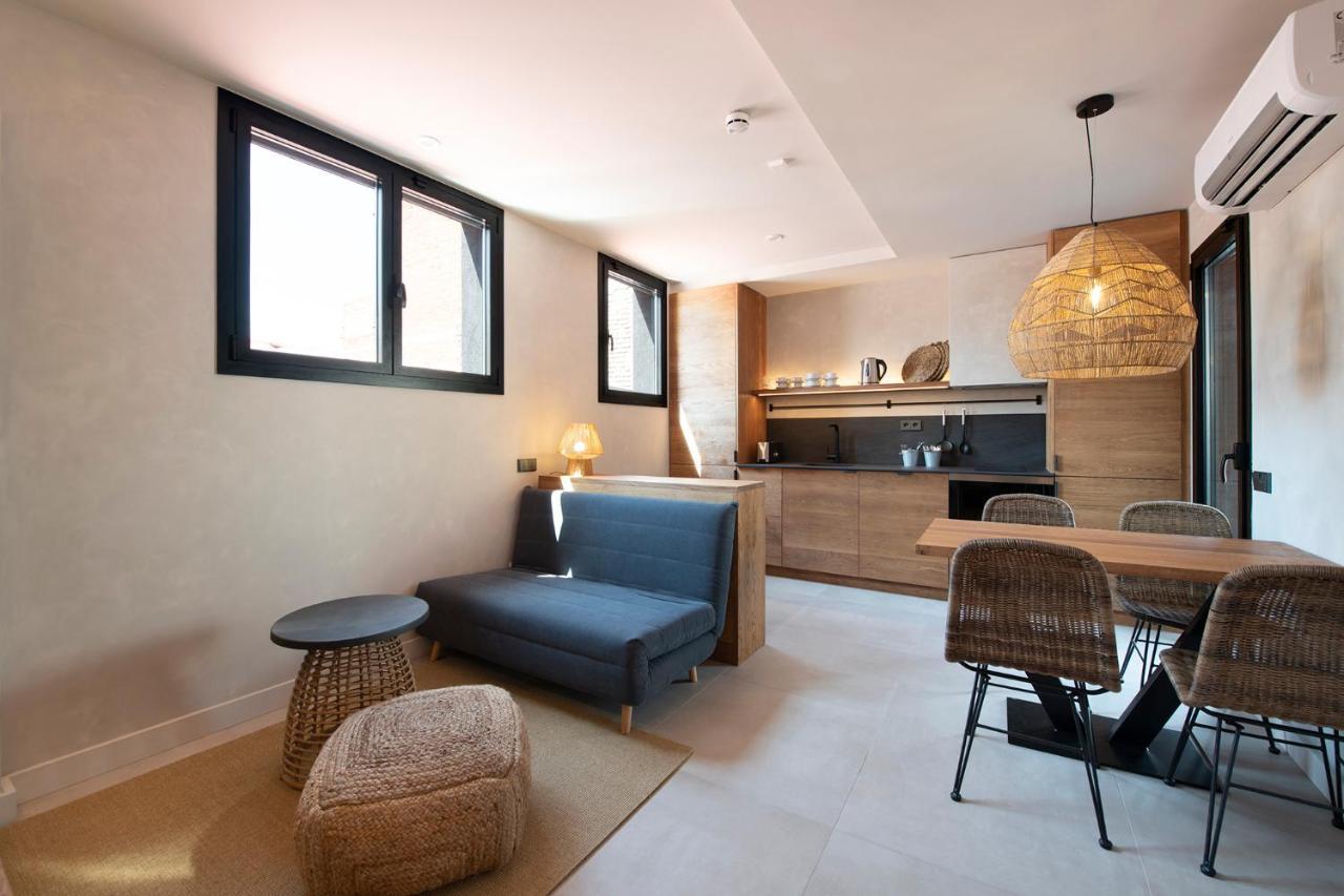Apartamentos Balisse Кастелдефелс Екстериор снимка
