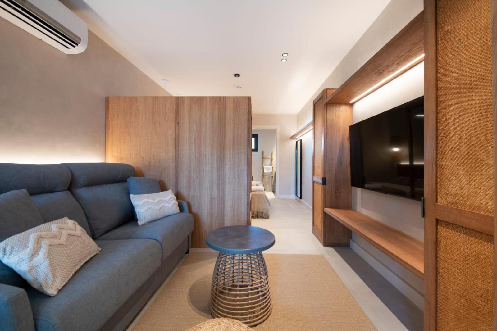 Apartamentos Balisse Кастелдефелс Екстериор снимка
