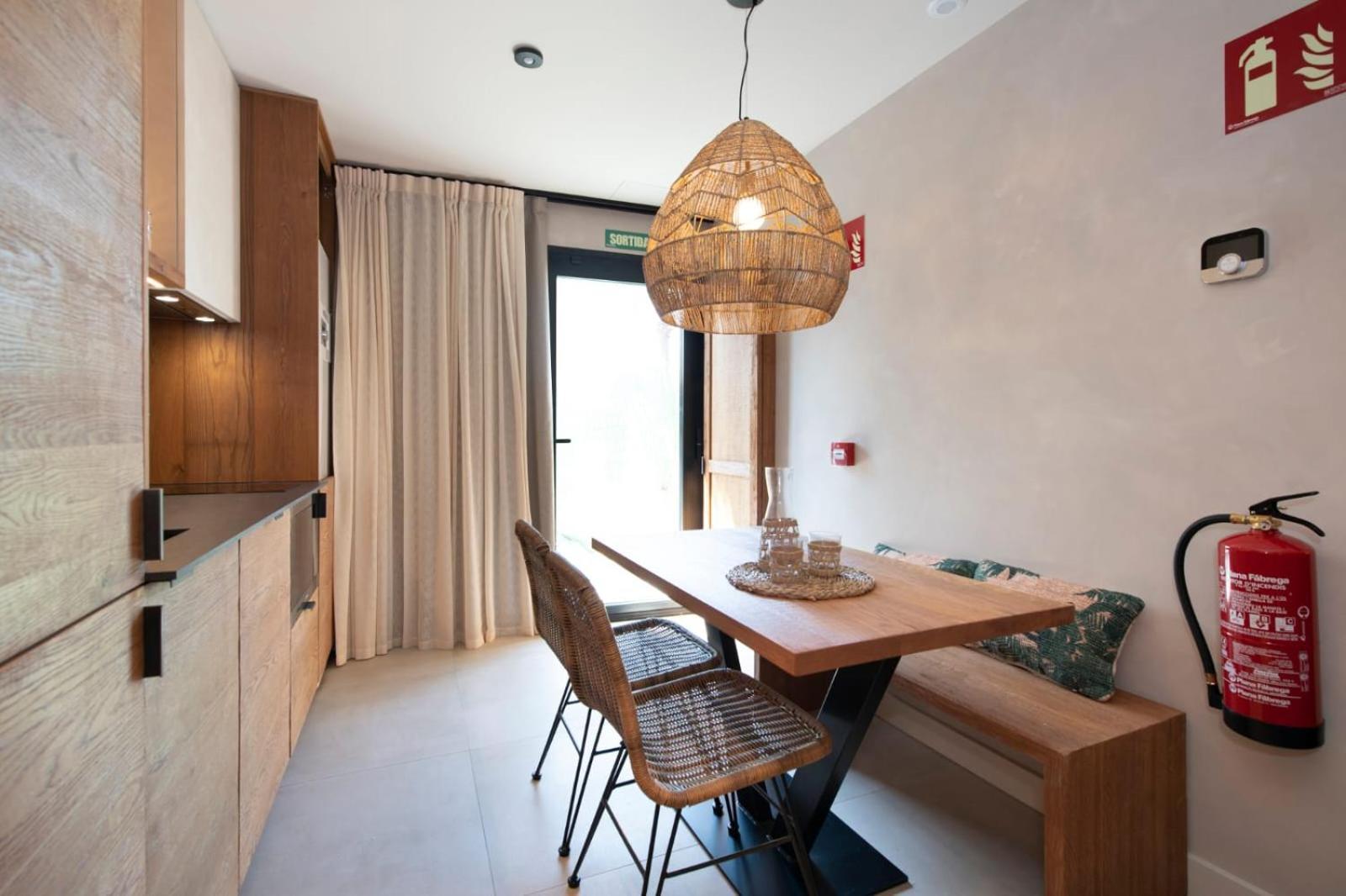 Apartamentos Balisse Кастелдефелс Екстериор снимка