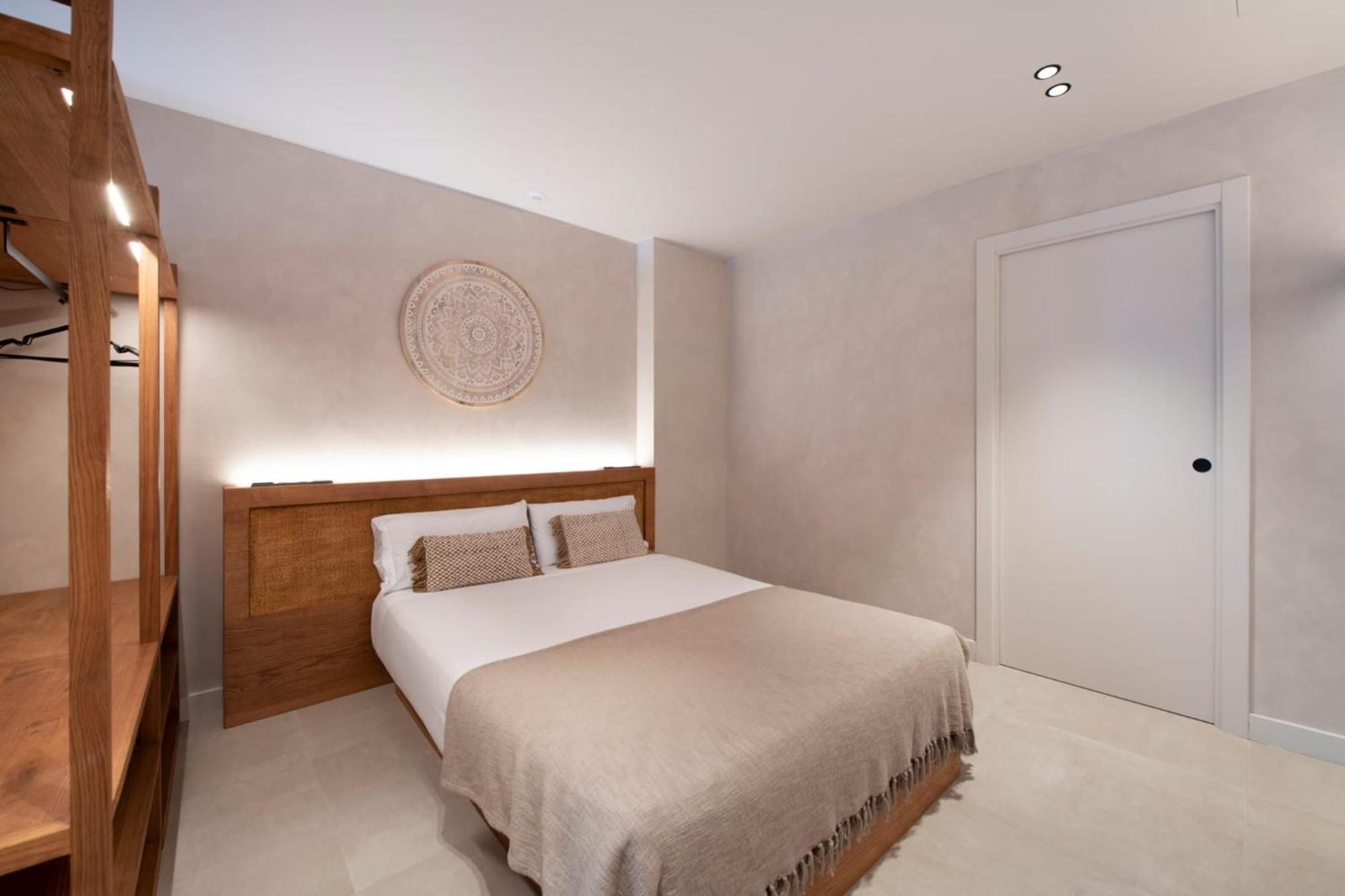 Apartamentos Balisse Кастелдефелс Екстериор снимка